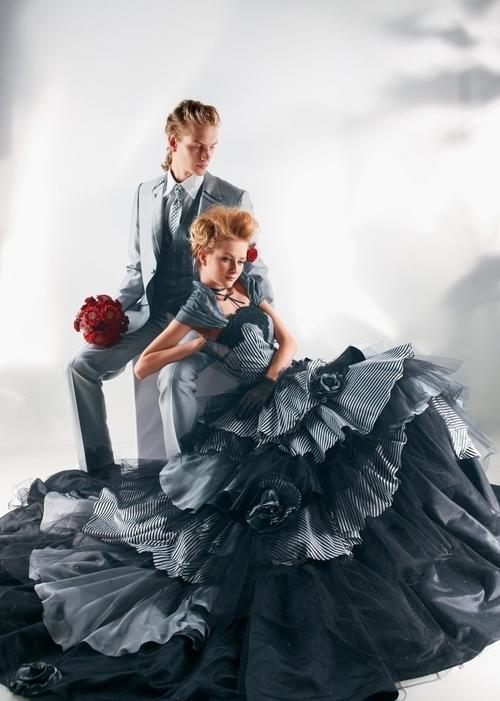 唯美国外创意婚纱照 演绎童话里的公主和王子