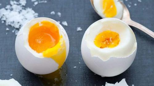 蛋黄颜色越深越好? 吃鸡蛋别入误区