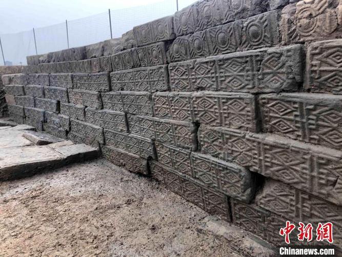 济南29座古墓显真容,出土东汉晚期10余种不同纹样的花纹砖,画像砖.