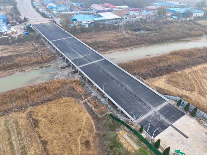 明日正式通车天衢新区东风路减河桥土桥大桥完成大修