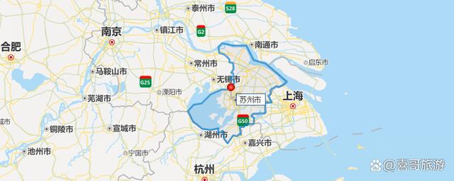 苏州位于江苏省东南部,长江三角洲中部,东临上海,南接嘉兴,西抱太湖