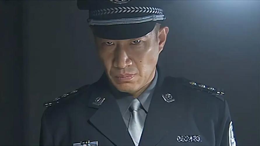 石兆琪,《征服》里看起来十分凶狠的警察局局长 来自各界的精英缘聚一