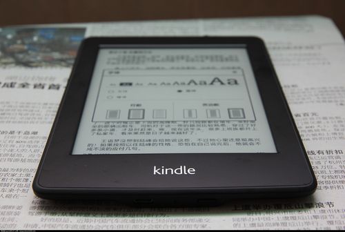 kindle paperwhite电子书阅读器和普通的手机,液晶屏幕有什么区别?
