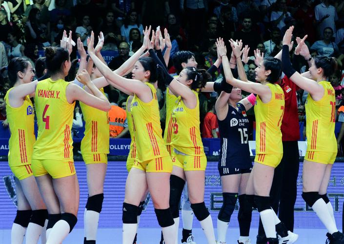 体育排球世界女排联赛中国队战胜土耳其队