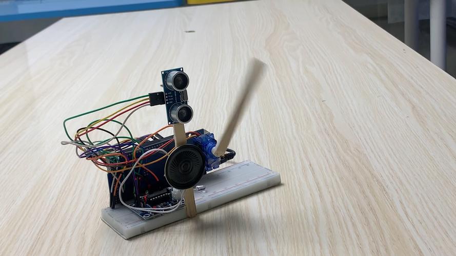 arduino 单片机创意编程作品-语音门闸