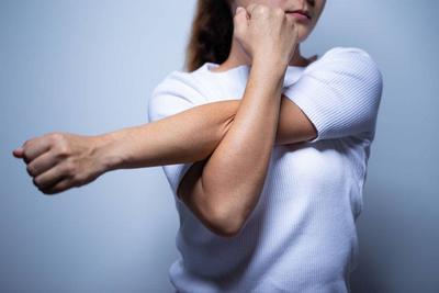 手臂酸无力是什么原因 揪出导致手臂酸无力的元凶