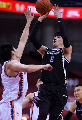 篮球——cba复赛第一阶段:辽宁本钢胜上海久事