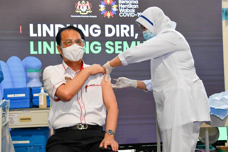马来西亚启动新冠疫苗接种计划(4)