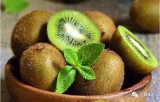 1,简介黄心猕猴桃是一种富含维生素c的水果,含有丰富的抗氧化剂,可以
