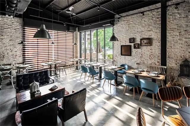 法式复古怀旧风格的咖啡馆设计