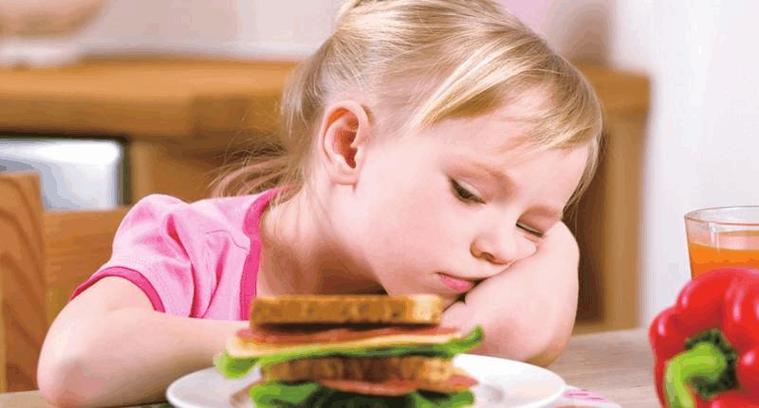 孩子不爱吃饭反复感冒咳嗽竟是由妈妈的基因决定