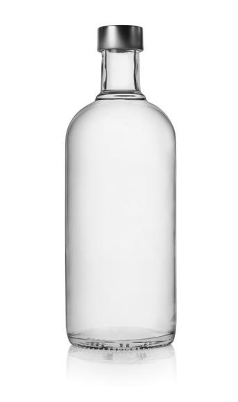 一瓶孤立的伏特加白线须后水图标孤立与长空的玻璃瓶酒壶和杯子.