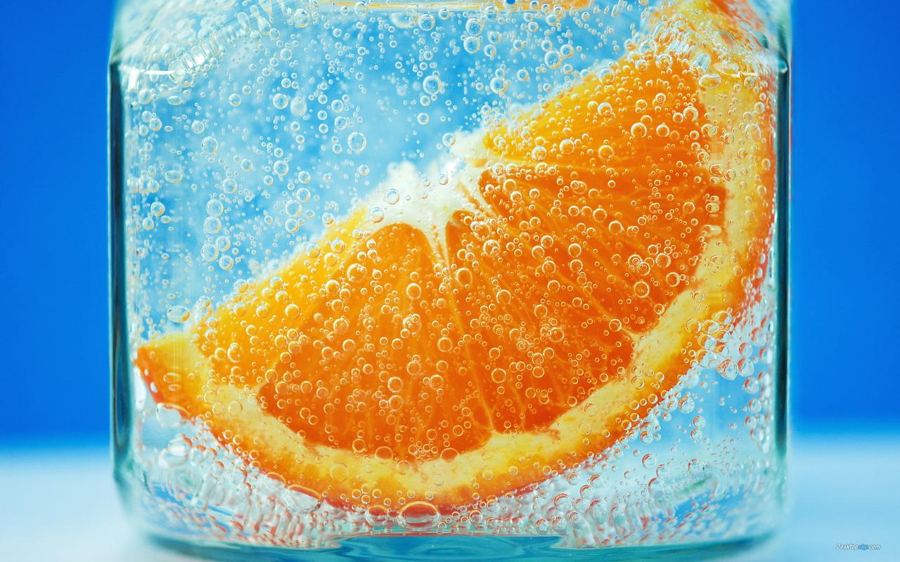 夏季清凉水果切开的橙子小清新高清桌面壁纸(一)