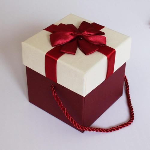 礼盒包装盒正方形小号香水钱包礼品盒子空盒送男女生日礼品礼物盒