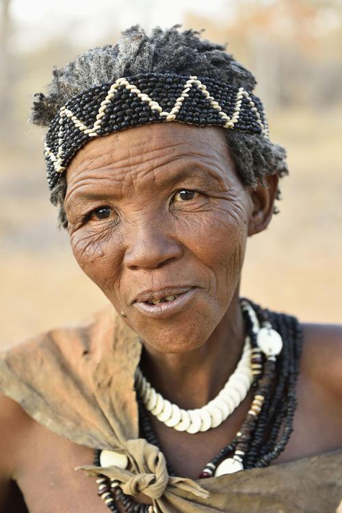 非洲这5个神秘部落的奇葩习俗鲜为人知网友都是贫穷惹得祸