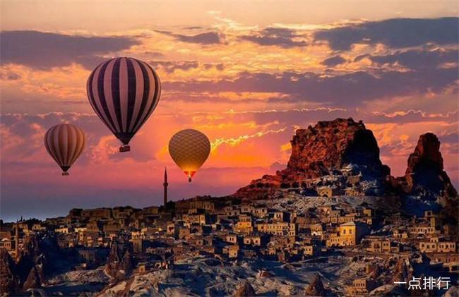 土耳其十大旅游景点排行榜 土耳其最热门的旅游景点列表