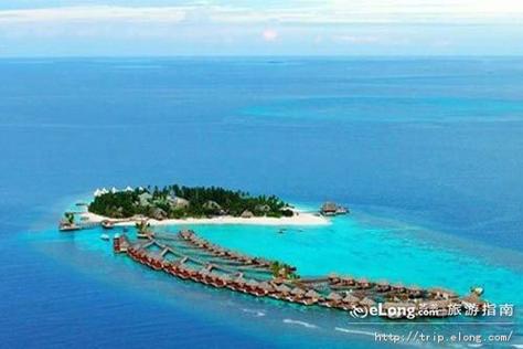 p>民丹岛是印尼寥内群岛的最大岛屿,岛上人口约有四十万人,全岛面积