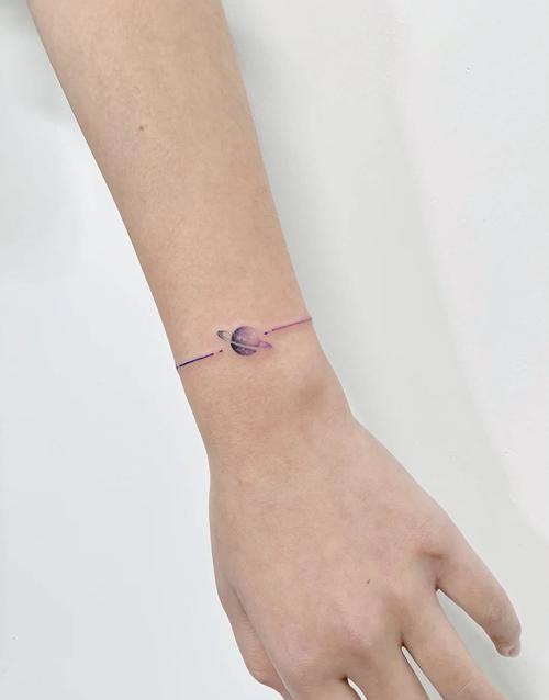 清新唯美的手腕纹身 女生手腕纹身图案大全(1/4)-纹身图片网