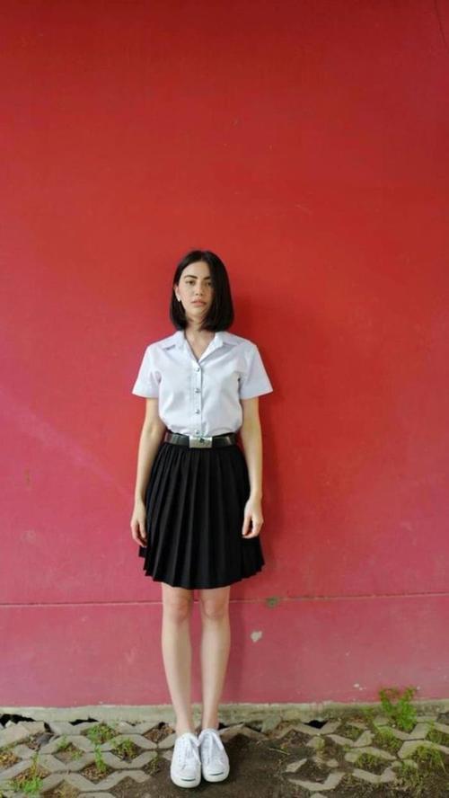 泰国女生校服有一种最性感的青春叫做泰国校服