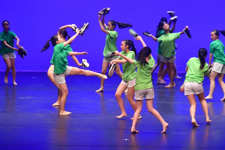 本校舞蹈队於《第54届学校舞蹈节比赛》勇夺「甲级奖」殊荣!