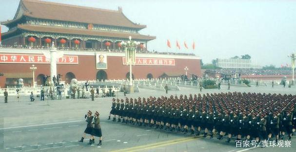 绝版照片:1984年中国国庆大阅兵,震撼整个西方世界