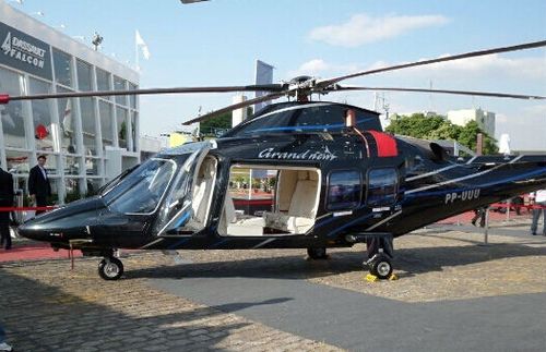 阿古斯塔·韦斯特兰公司公开了其aw169私人直升机的vip机型的全新内饰