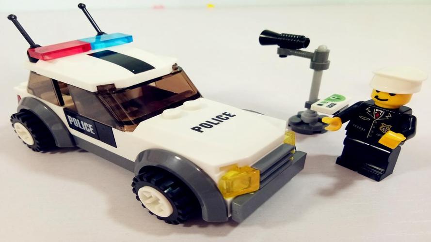 乐高积木玩具 城市警卫队之巡逻警车 亲子玩具视频i玩具动画屋