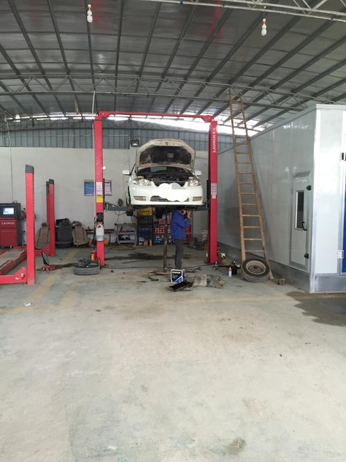 罗坑汽车修理厂主营各种小汽车维修钣金喷漆四轮定位空调电池机油代办