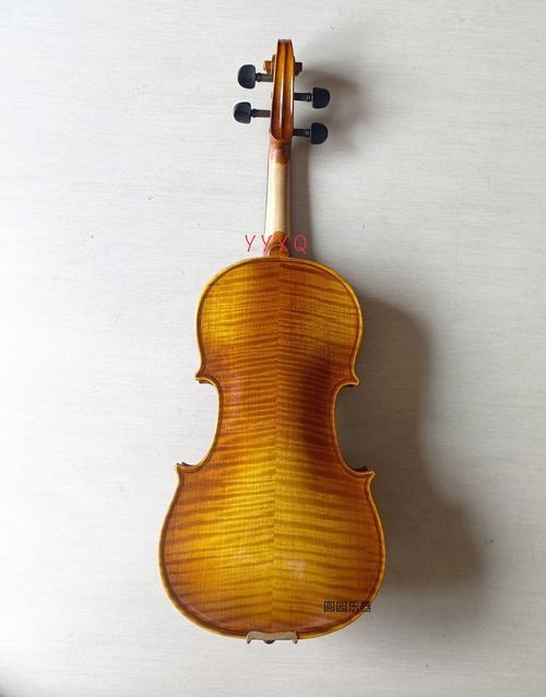 天然虎纹枫木(背板,琴头,侧板)面板:云杉面板乌木纸板,配件小提琴95