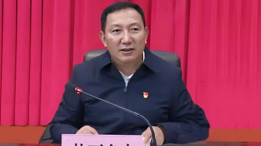 扎西多吉当选西藏那曲市人民政府市长