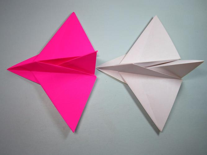 用正方形可以折出什么折纸