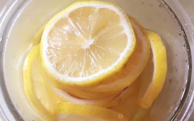 蜂蜜柠檬水的功效禁忌