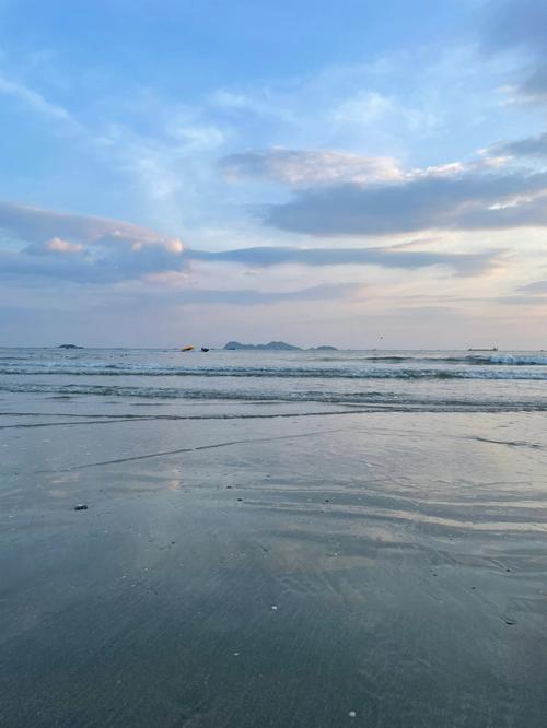 惠州双月湾沙滩可以一路放烟花