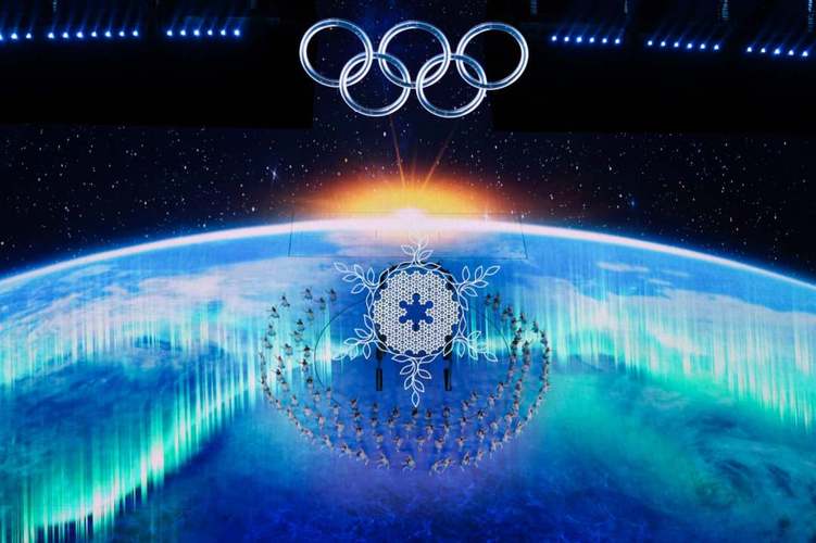 2月4日晚,第二十四届冬季奥林匹克运动会开幕式在北京国家体育场举行.