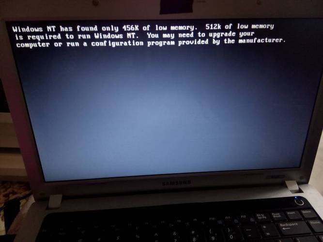 电脑感染病毒后突然黑屏开不了机啦!