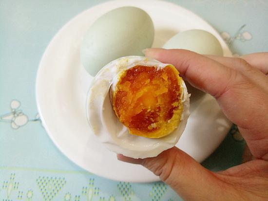 家常腌鸡蛋出油最好的方法