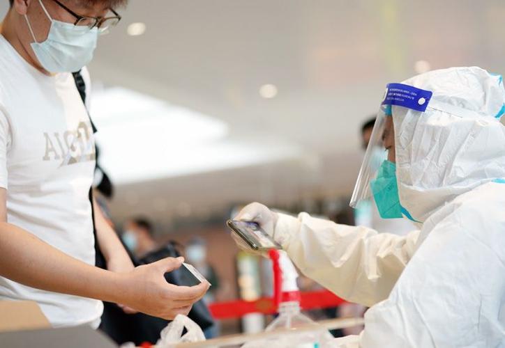 大兴机场向旅客提供24小时核酸检测服务