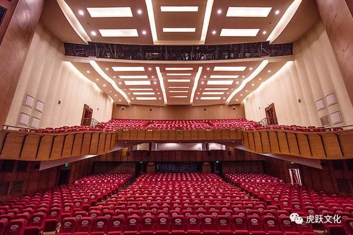 110岁的上海人民大舞台,重建至今演出共近3000多场