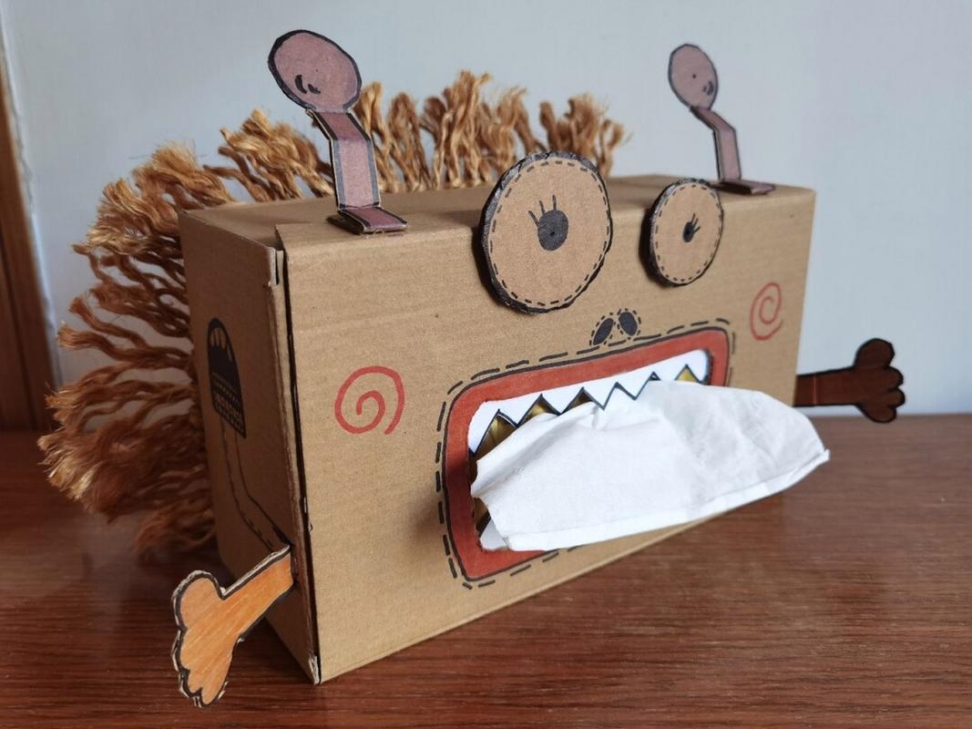 纸箱diy之百变纸巾盒 这次幼儿园的手工主题是纸箱变变变,那我们就用