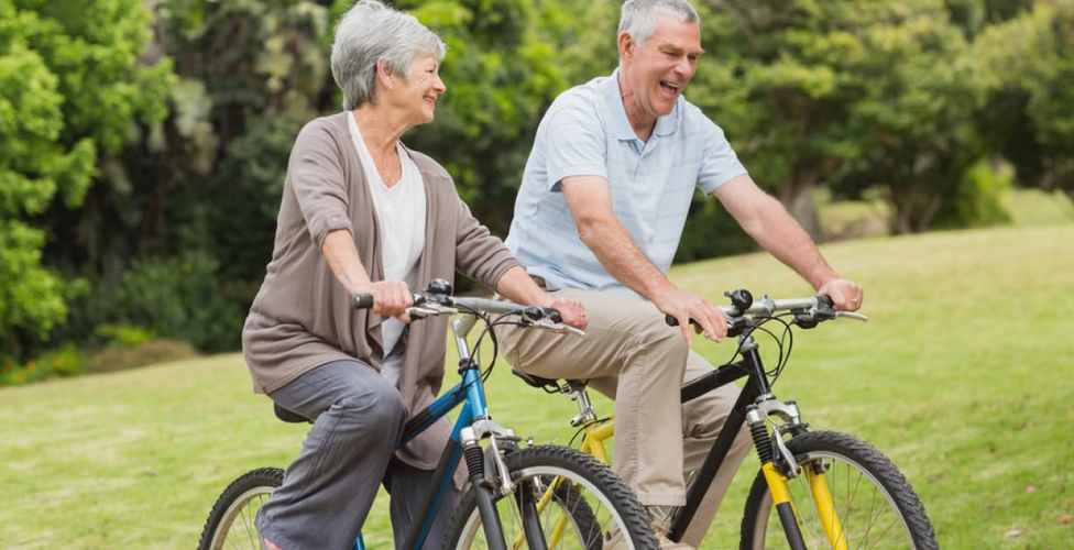 骑自行车对年长的人年纪大的人骑自行车可以吗