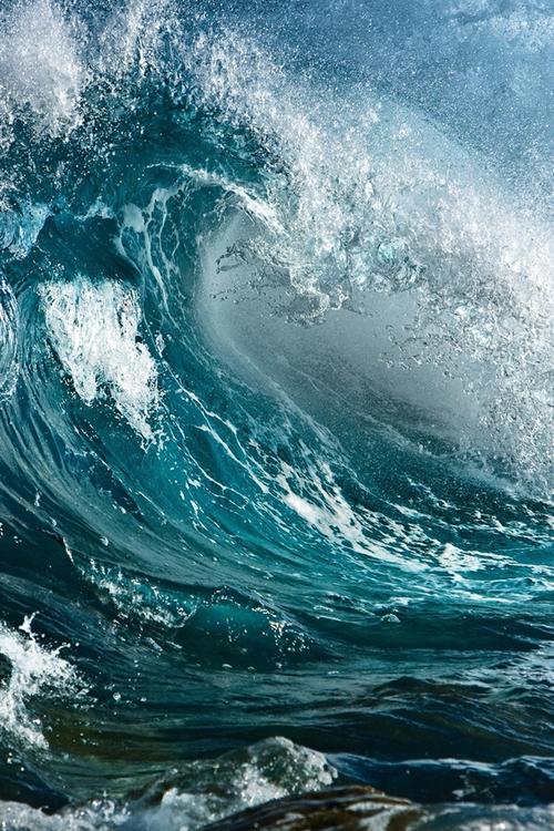 海上的狂风巨浪