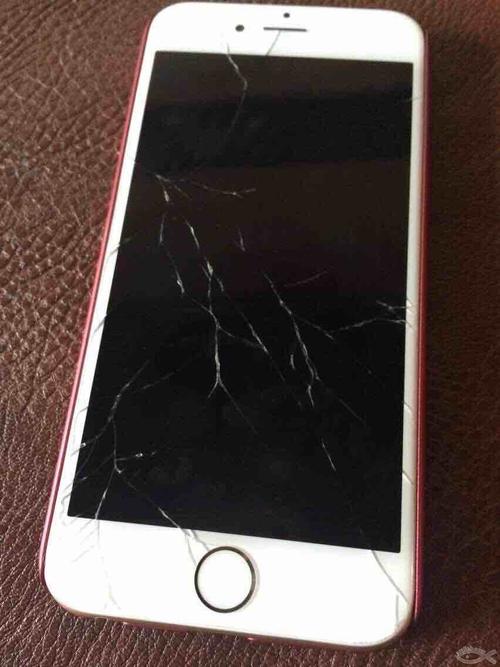 苹果手机屏幕碎了换屏要多少钱?-图片大观-奇异网