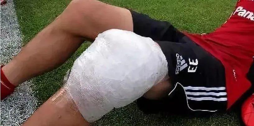 为什么运动员膝盖伤了还能运动