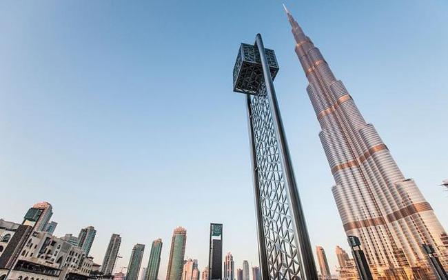 829.8米的哈利法塔是世界上最高的建筑