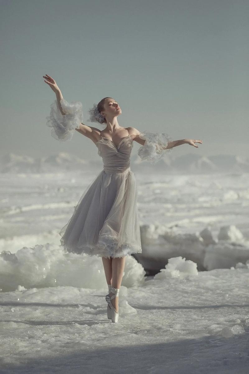冰上芭蕾,唯美至极. #芭蕾 #天鹅湖 #俄罗斯芭蕾艺术 # - 抖音