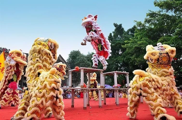 广东民间传统舞蹈之一醒狮