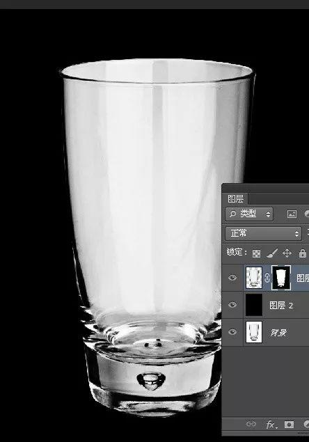 抠杯子,在ps中快速抠出透明的玻璃杯