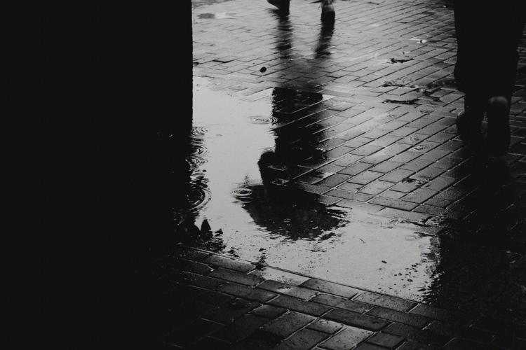 摄影  #富士相机  #黑白摄影  #一起等雨停