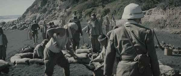 p>《硫磺岛家书》由梦工厂出品的历史战争片.