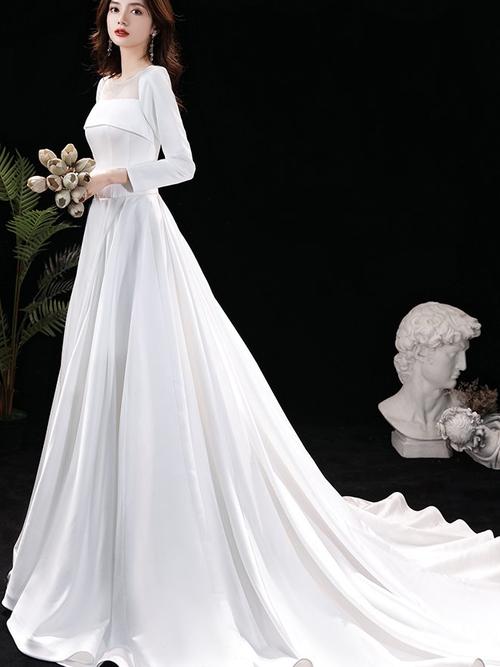 长袖缎面婚纱2021新款白色简约显瘦赫本森系新娘迎宾礼服裙长拖尾